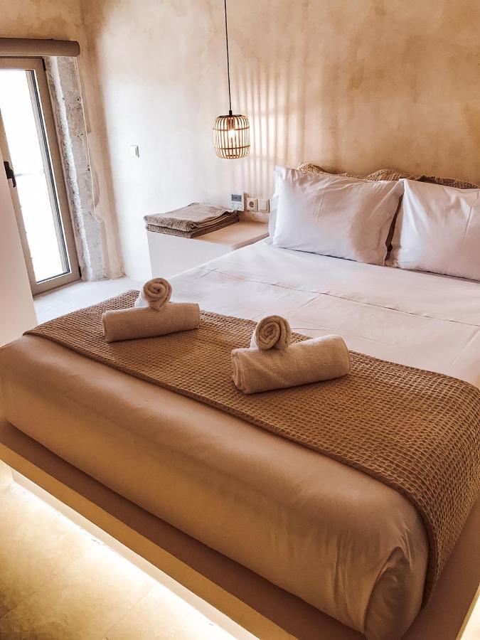 Mani Luxury Suites And Studios In Gytheio With Private Pools Экстерьер фото